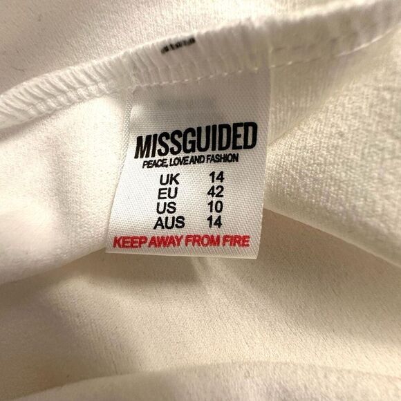 Missguided Y2K Flat Front Stretch  Flared Wide Leg Trouser Pants White Size 10 - Picture 4 of 4